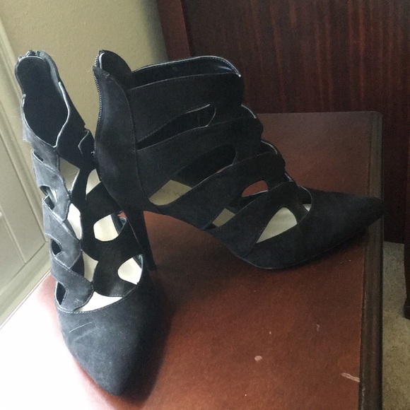 Woman’s shoes